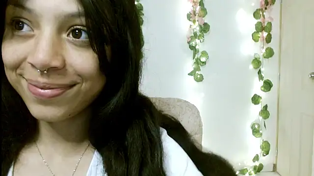 EIVIY1609 online show from October 10, 2:22 pm