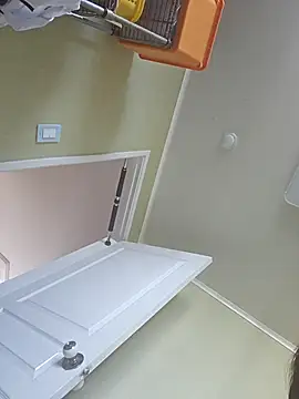 sklkeee05 online show from September 22, 12:42 am