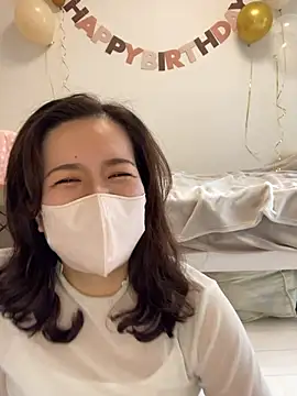Snapshot of NATSUMI00 chatting on October 8, 5:12 am NATSUMI00 online show from October 8, 5:12 am