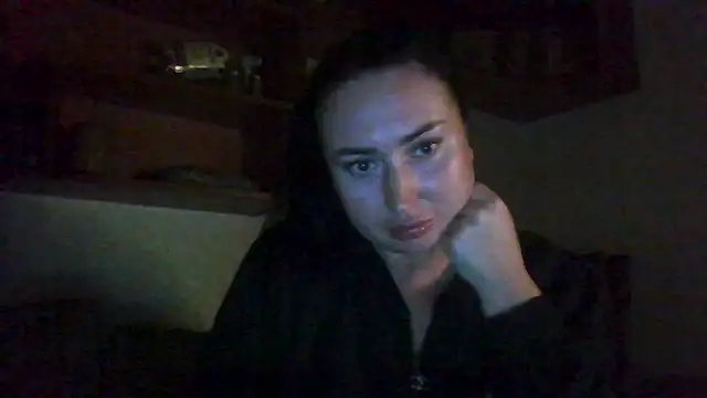 Yayee1 online show from November 6, 2:45 pm