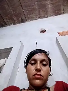Snapshot of Sonam_shinde chatting on September 27, 10:17 pm Sonam shinde online show from September 27, 10:17 pm