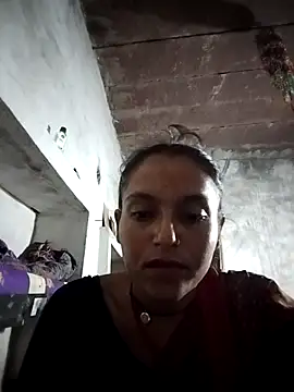 Snapshot of Sonam_shinde chatting on October 5, 10:15 pm Sonam shinde online show from October 5, 10:15 pm