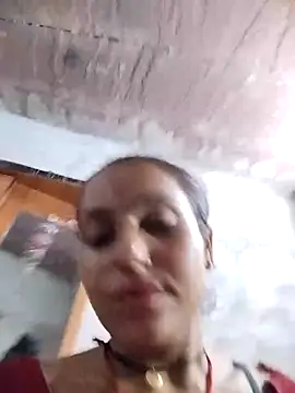 Snapshot of Sonam_shinde chatting on September 21, 6:06 pm Sonam shinde online show from September 21, 6:06 pm