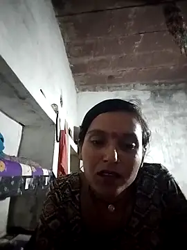 Snapshot of Sonam_shinde chatting on October 6, 10:25 pm Sonam shinde online show from October 6, 10:25 pm