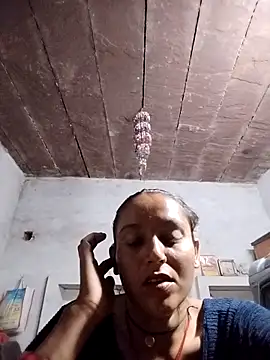 Snapshot of Sonam_shinde chatting on September 30, 4:56 pm Sonam shinde online show from September 30, 4:56 pm