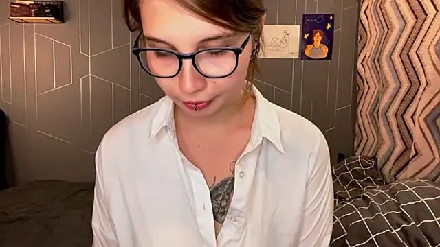 Pinkicookiee online show from September 20, 3:43 pm