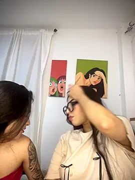Snapshot of Sweet_and_Rous0 chatting on October 14, 3:31 am Sweet and Rous0 online show from October 14, 3:31 am