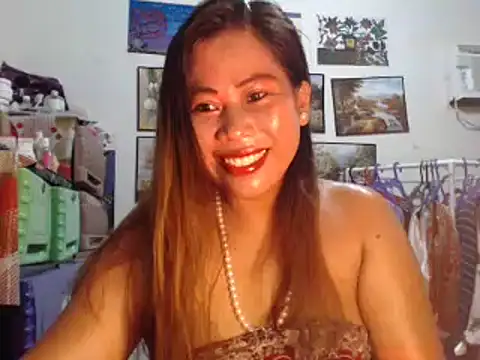 Snapshot of filipina_beauty chatting on September 12, 9:00 pm filipina beauty online show from September 12, 9:00 pm