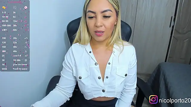 NicolPorto online show from November 4, 1:38 pm