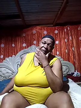 Snapshot of BUSTY_QUEEEN chatting on October 11, 6:54 pm BUSTY QUEEEN online show from October 11, 6:54 pm
