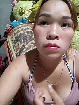 Snapshot of keobong-00 chatting on September 27, 2:24 pm keobong-00 online show from September 27, 2:24 pm