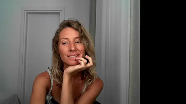 Paevoa online show from September 26, 7:55 pm