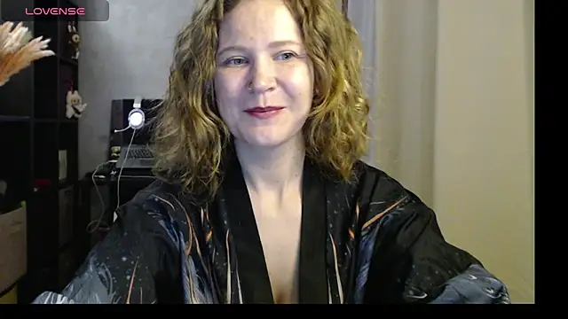 Snapshot of harpermoss chatting on September 14, 10:29 pm harpermoss online show from September 14, 10:29 pm