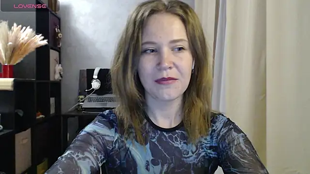 Snapshot of harpermoss chatting on September 10, 6:30 pm harpermoss online show from September 10, 6:30 pm