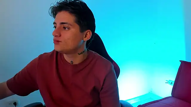 PeytonBox online show from October 16, 12:08 pm