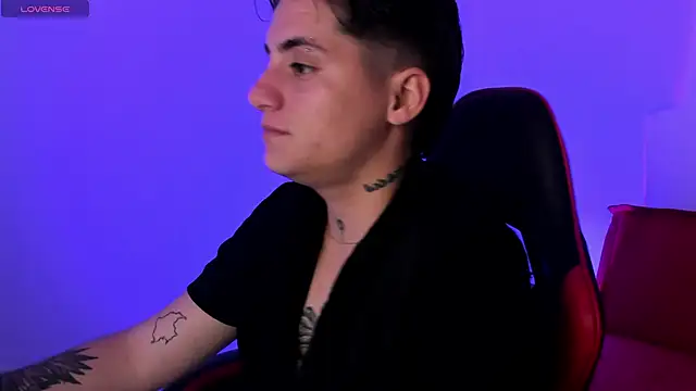 PeytonBox online show from September 24, 11:31 am