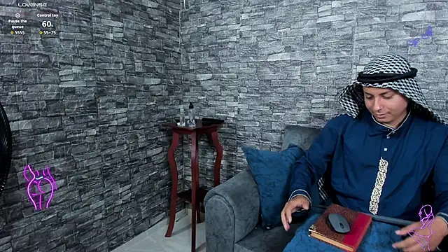 Sahira and Zaid online show from November 6, 11:10 pm