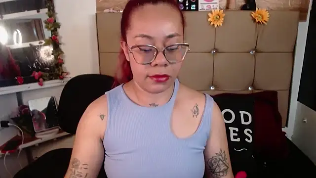 MIA  SPENCER online show from November 5, 8:58 pm