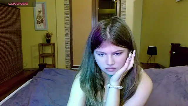 Snapshot of Lilly_Jess chatting on October 1, 7:52 pm Lilly Jess online show from October 1, 7:52 pm