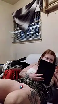 nakedgarbageperson online show from July 20, 3:31 am