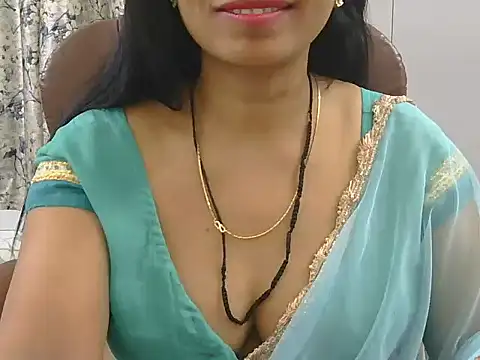 MISS SOMIYA online show from April 15, 8:42 pm