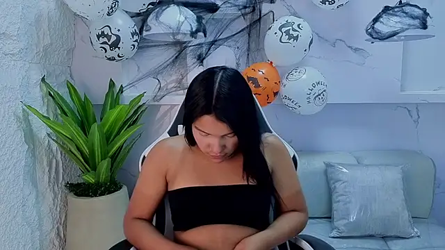 Snapshot of antonela_tp chatting on October 6, 12:55 pm antonela tp online show from October 6, 12:55 pm