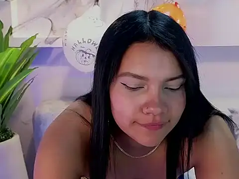 Snapshot of antonela_tp chatting on October 4, 1:39 pm antonela tp online show from October 4, 1:39 pm