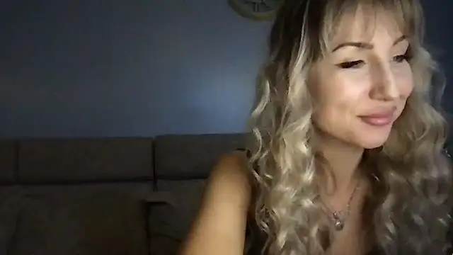 Pyrelissa online show from January 9, 5:28 pm