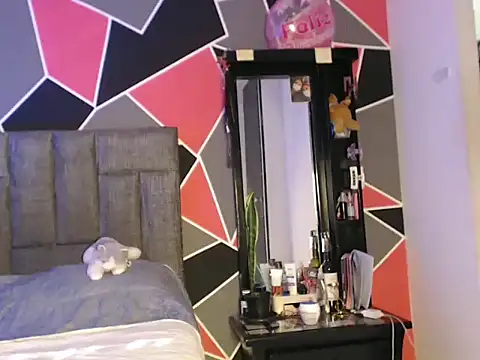 Snapshot of ximena_su88 chatting on September 22, 12:47 pm ximena su88 online show from September 22, 12:47 pm