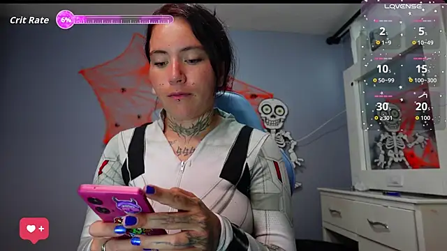 Snapshot of iriss_cardenas chatting on October 14, 10:51 am iriss cardenas online show from October 14, 10:51 am