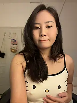wly2028 online show from July 7, 11:46 am