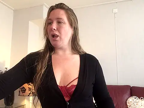 MazySunny online show from November 20, 8:59 am