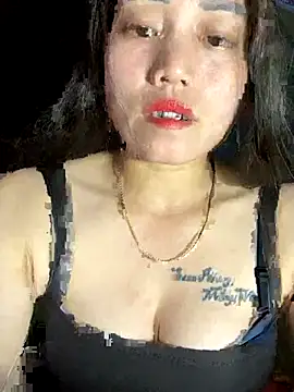 chipp-bong online show from October 28, 12:33 pm