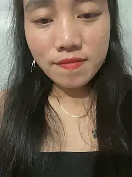 Snapshot of chipp-bong chatting on September 24, 2:27 pm chipp-bong online show from September 24, 2:27 pm