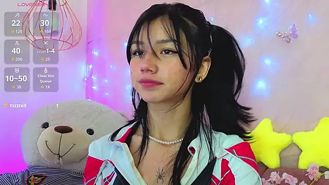 april bennett online show from April 29, 1:25 pm