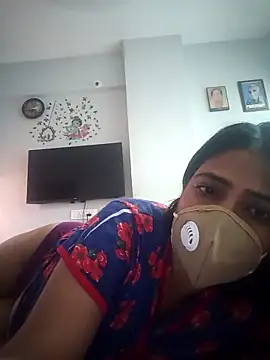 Snapshot of hottie_jenny9 chatting on October 18, 8:39 am hottie jenny9 online show from October 18, 8:39 am