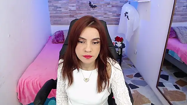 KendallWood  online show from October 27, 8:25 pm