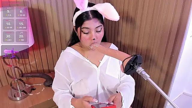 mysticlatina1 online show from February 18, 11:53 am