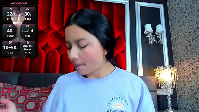 SharonBonet online show from January 15, 2:56 pm