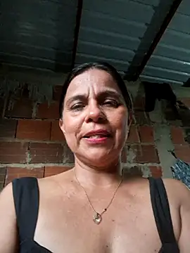 Lucerito-Hot online show from December 14, 10:15 pm