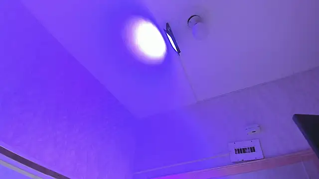 Cameron Hearts online show from February 15, 12:15 pm