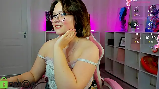 Mila  Cutee online show from November 20, 9:21 am