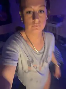 shortywidaphatty online show from November 10, 9:43 pm