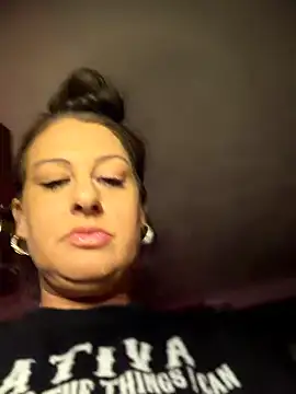 shortywidaphatty online show from April 2, 6:49 pm