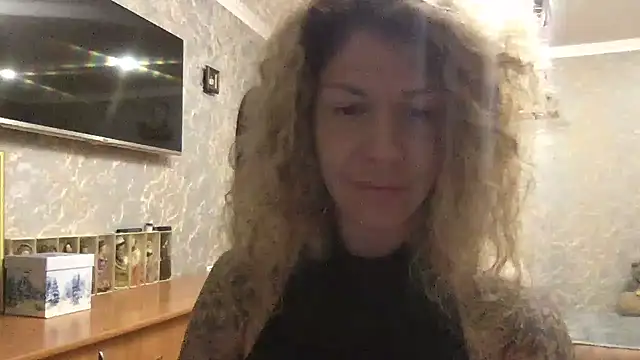 Olyviaa online show from July 15, 5:17 pm