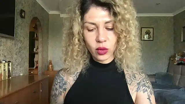Olyviaa online show from July 13, 10:38 am