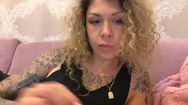 Olyviaa online show from July 19, 7:49 pm