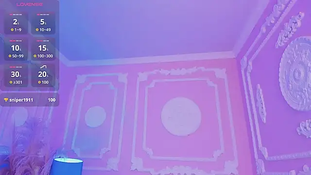 EmilyBorch online show from November 25, 3:47 pm