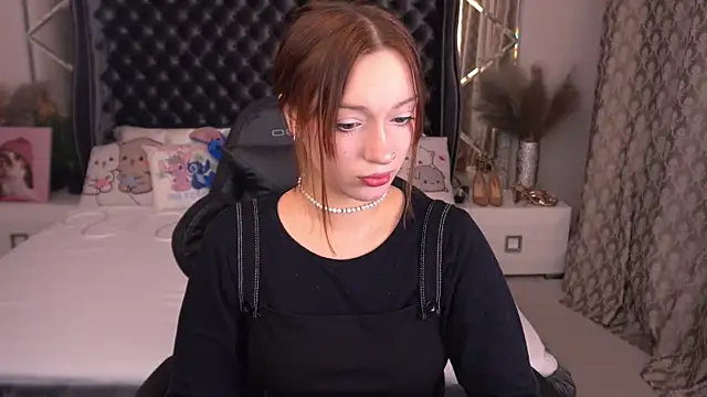 FoxyMayy online show from September 19, 1:21 pm