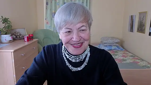 Freya Fable online show from October 17, 9:34 am